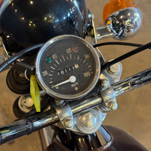 SUZUKI A 100 - Imagem 3