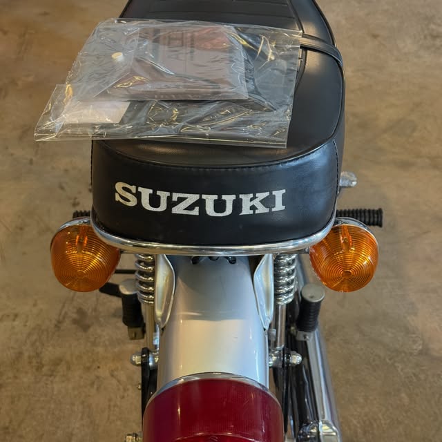 SUZUKI A 100 - Imagem 5