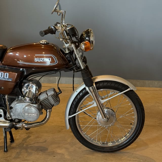 SUZUKI A 100 - Imagem 7