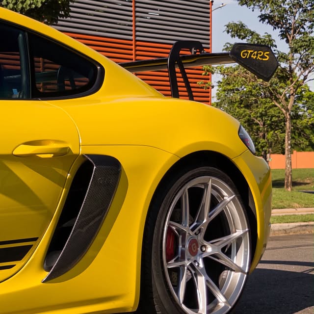 PORSCHE 718 CAYMAN - Imagem 4
