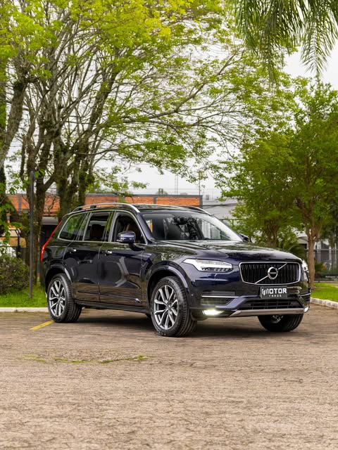 VOLVO XC90 MOMENTUM - Imagem 3