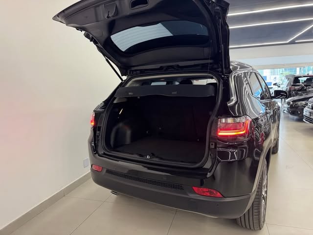 JEEP COMPASS LIMITED DIESEL - Imagem 9