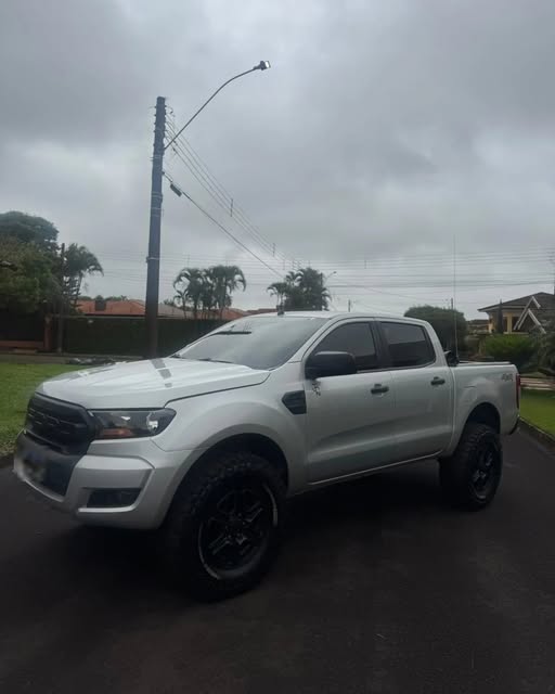 FORD RANGER XLS 2.2 TURBO DIESEL - Imagem 3