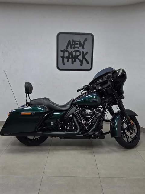 HARLEY-DAVIDSON STREET GLIDE SPECIAL - Imagem 2