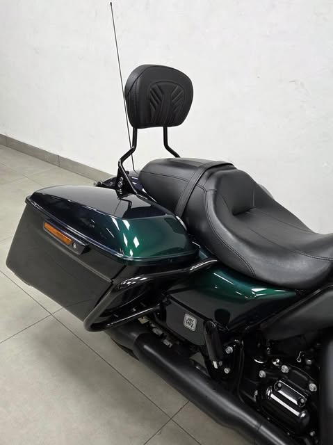 HARLEY-DAVIDSON STREET GLIDE SPECIAL - Imagem 5