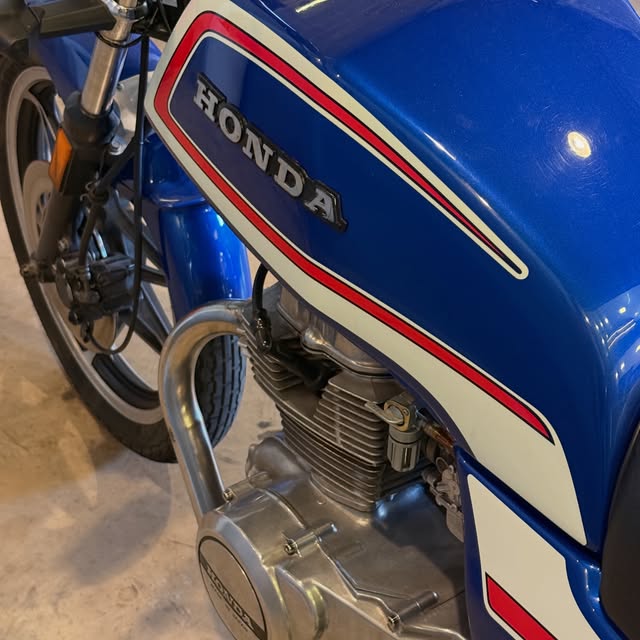 HONDA CB 400 - Imagem 7