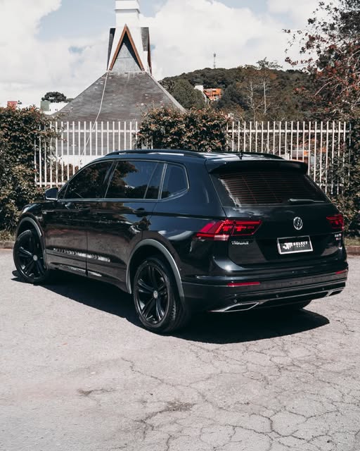 VOLKSWAGEN TIGUAN ALLSPACE R-LINE - Imagem 2