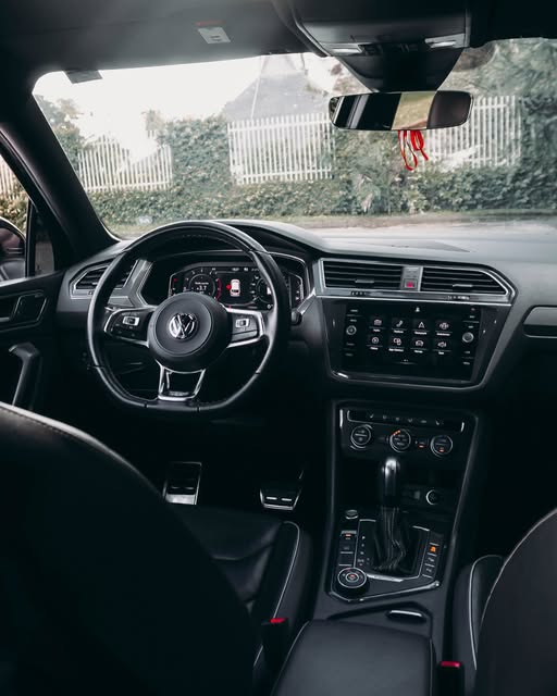 VOLKSWAGEN TIGUAN ALLSPACE R-LINE - Imagem 3