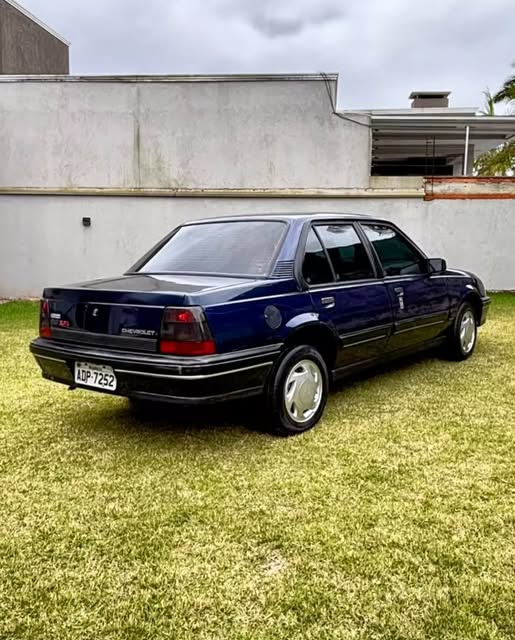 CHEVROLET MONZA CLASSIC SE - Imagem 3