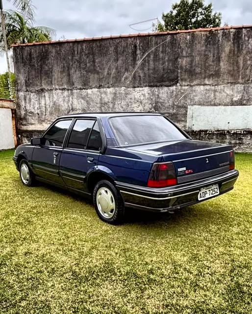CHEVROLET MONZA CLASSIC SE - Imagem 10