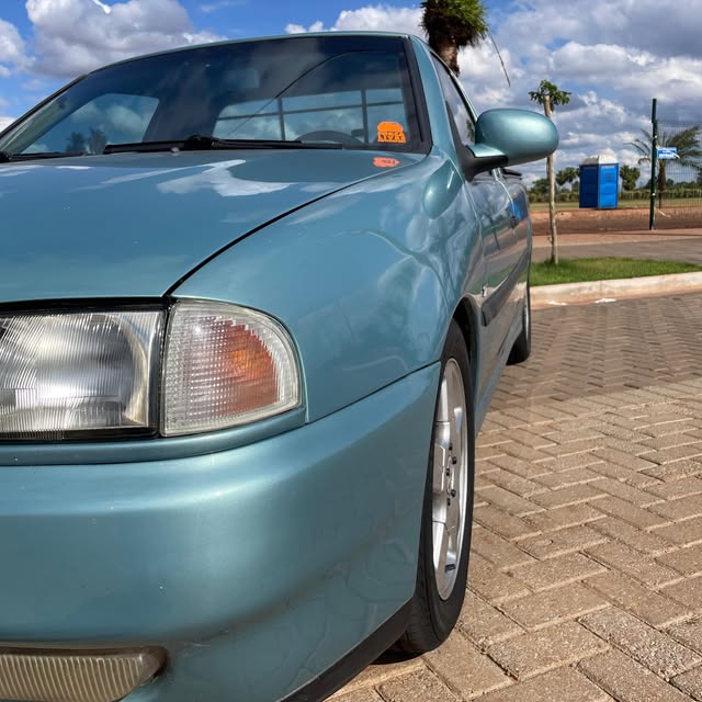 VOLKSWAGEN SAVEIRO - Imagem 8