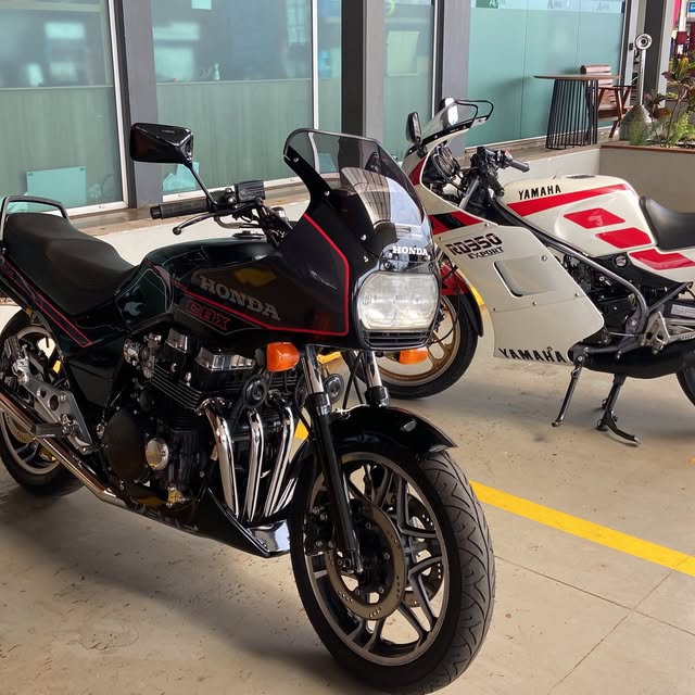 HONDA CBX 750 - Imagem 9