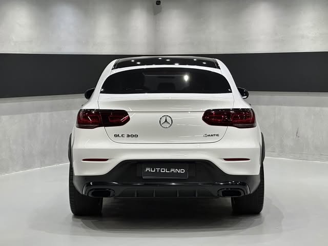 MERCEDES-BENZ GLC 300 2.0 CGI GASOLINA COUPÉ 4MATIC 9G-TRONIC - Imagem 10