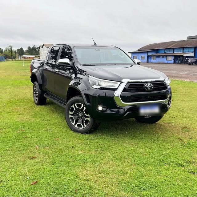 TOYOTA HILUX SRX PLUS - Imagem 1