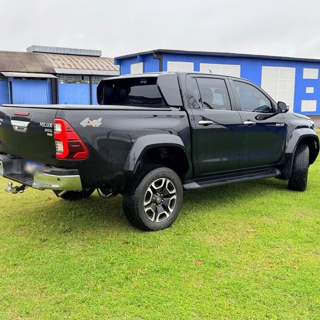 TOYOTA HILUX SRX PLUS - Imagem 3