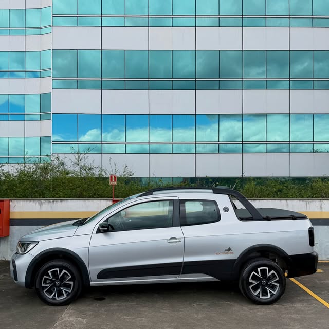 VOLKSWAGEN SAVEIRO EXTREME - Imagem 5