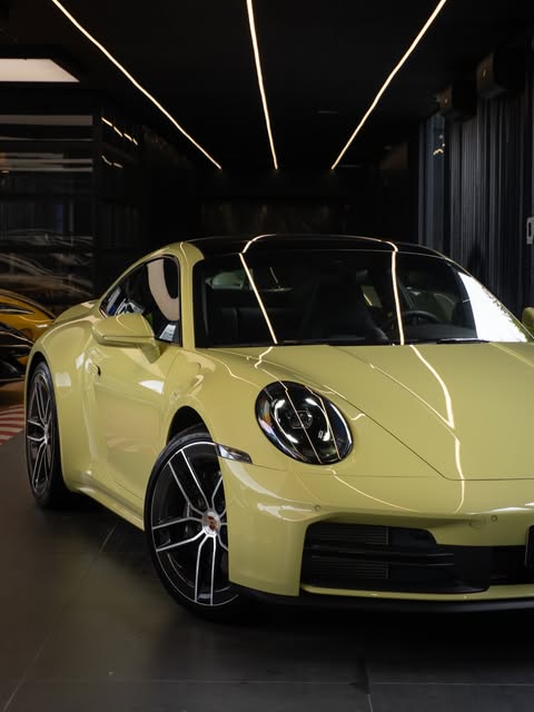 PORSCHE 911 CARRERA 992.2 - Imagem 4