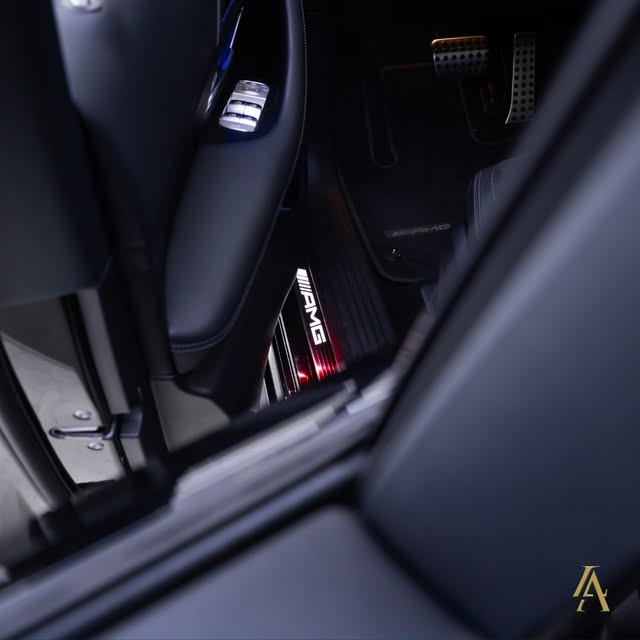 MERCEDES-BENZ GLE 53 AMG - Imagem 17