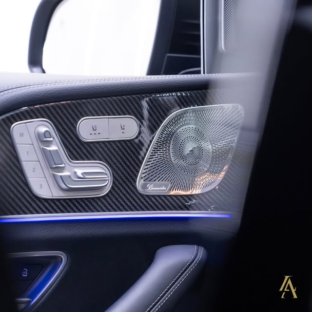 MERCEDES-BENZ GLE 53 AMG - Imagem 9
