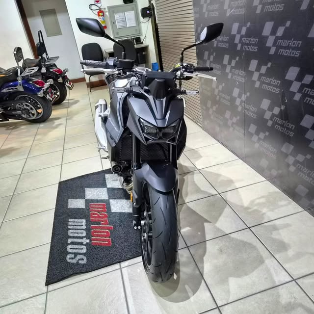 HONDA CB 600 F HORNET - Imagem 10