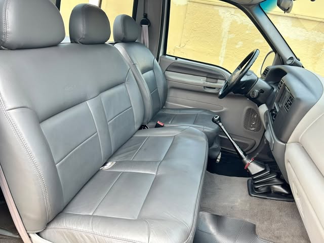 FORD F-250 XLT-L - Imagem 7