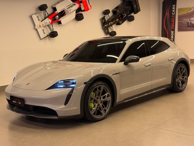 PORSCHE TAYCAN 4 CROSS TURISMO - Imagem 1