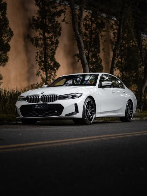 BMW 320I M SPORT - Imagem 1