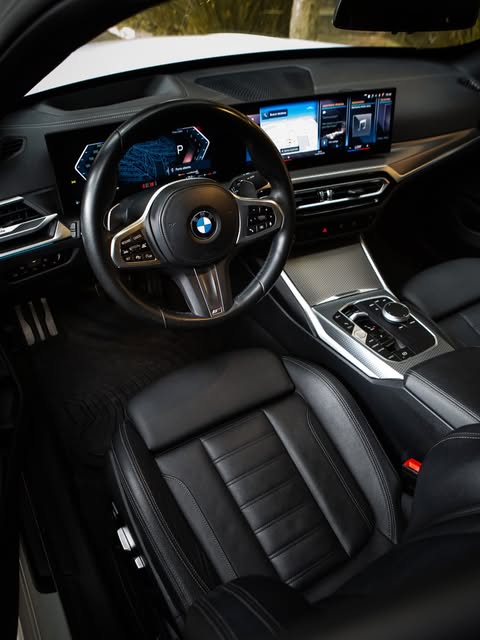 BMW 320I M SPORT - Imagem 11