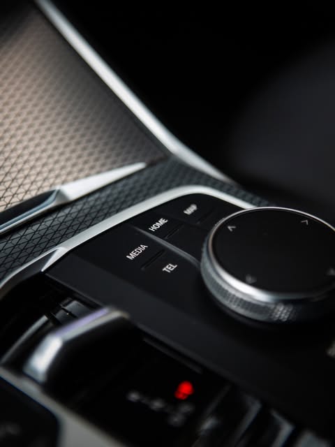 BMW 320I M SPORT - Imagem 19