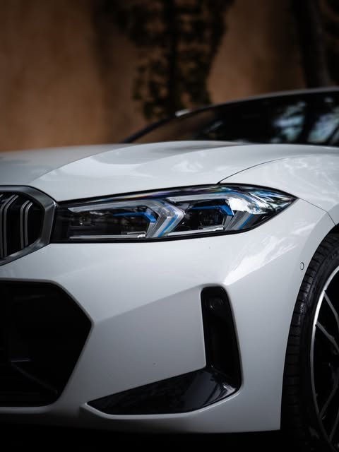 BMW 320I M SPORT - Imagem 7
