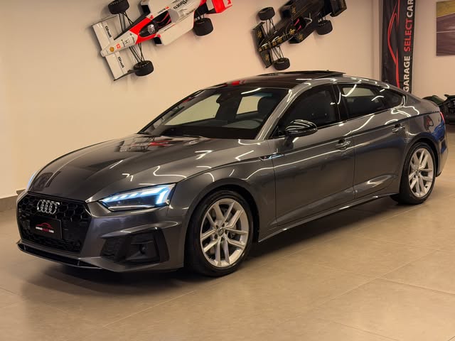 AUDI A5 SPORTBACK PERFORMANCE BLACK QUATTRO - Imagem 1