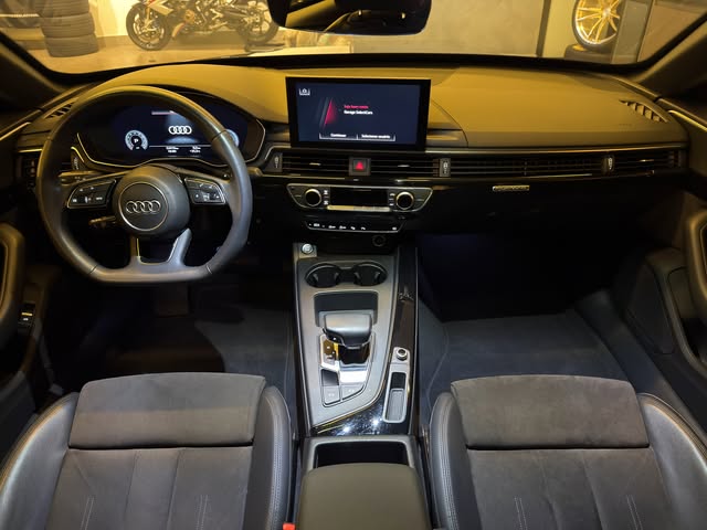 AUDI A5 SPORTBACK PERFORMANCE BLACK QUATTRO - Imagem 12