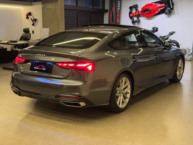AUDI A5 SPORTBACK PERFORMANCE BLACK QUATTRO - Imagem 4