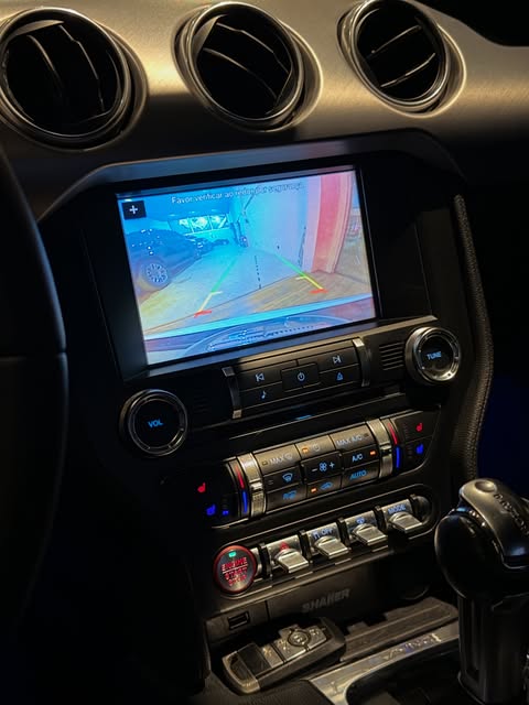 FORD MUSTANG GT PREMIUM - Imagem 14