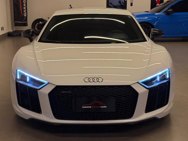 AUDI R8 V10 - Imagem 2