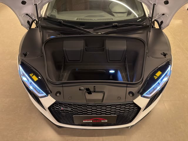 AUDI R8 V10 - Imagem 15