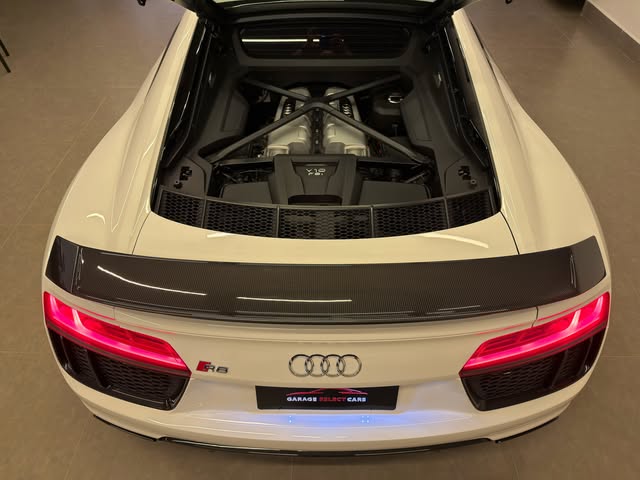 AUDI R8 V10 - Imagem 16