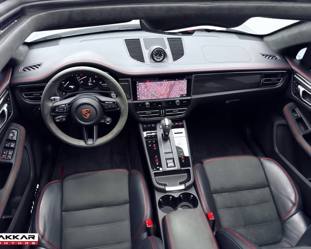 PORSCHE MACAN GTS - Imagem 3