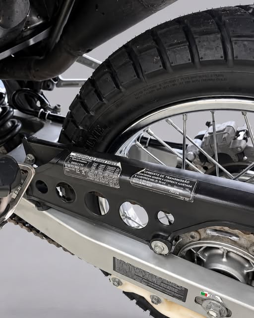 HONDA NX 400 - Imagem 6