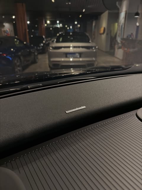 VOLVO EX30 - Imagem 17