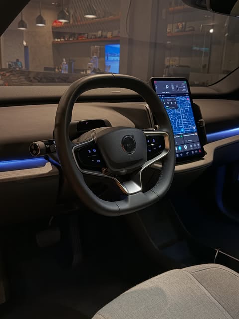 VOLVO EX30 - Imagem 19
