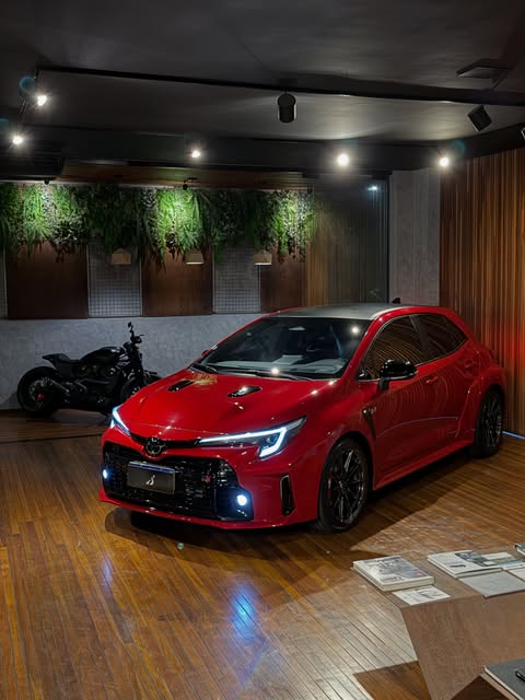 TOYOTA COROLLA GR CIRCUIT - Imagem 15